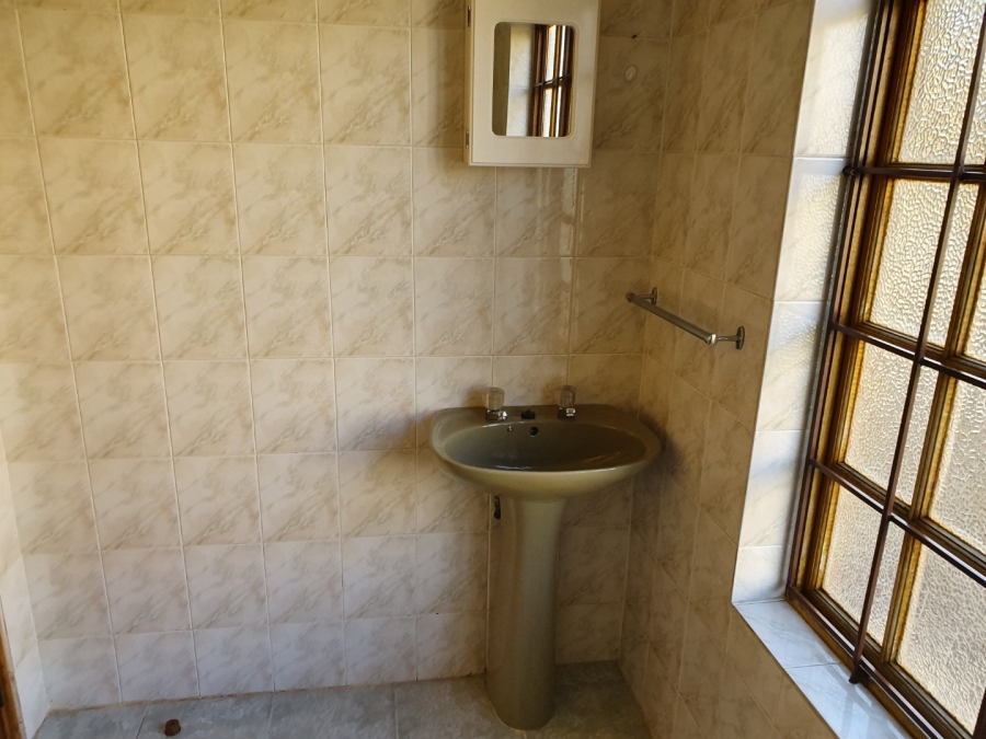 To Let 3 Bedroom Property for Rent in Eureka Free State
